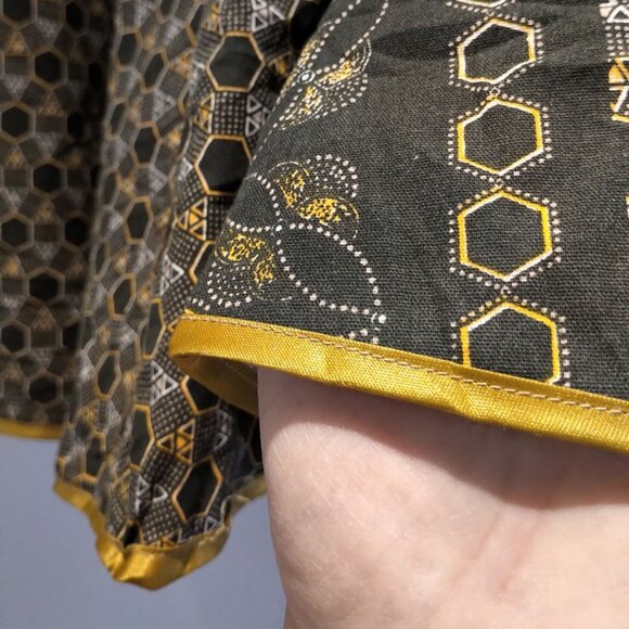 Vintage Cotton Geometric Print Short Wrap Skirt in Olive Green ONE OF A KIND!! - Picture 5 of 16